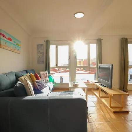 Sardina Attic Flat Pool&solarium